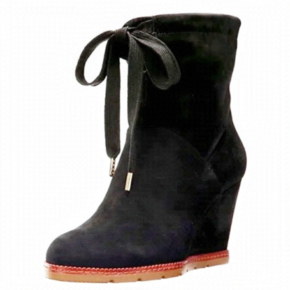 New Kate Spade Saunders Black Suede Platform Booties 🖤 - Picture 10 of 10